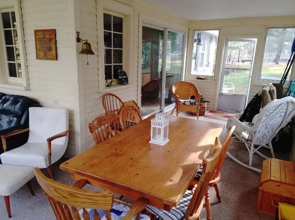 Screened porch