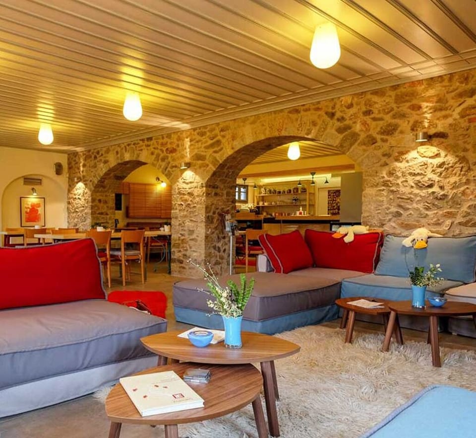 KIRIAKI GUESTHOUSE & SUITES Hotel in Greece