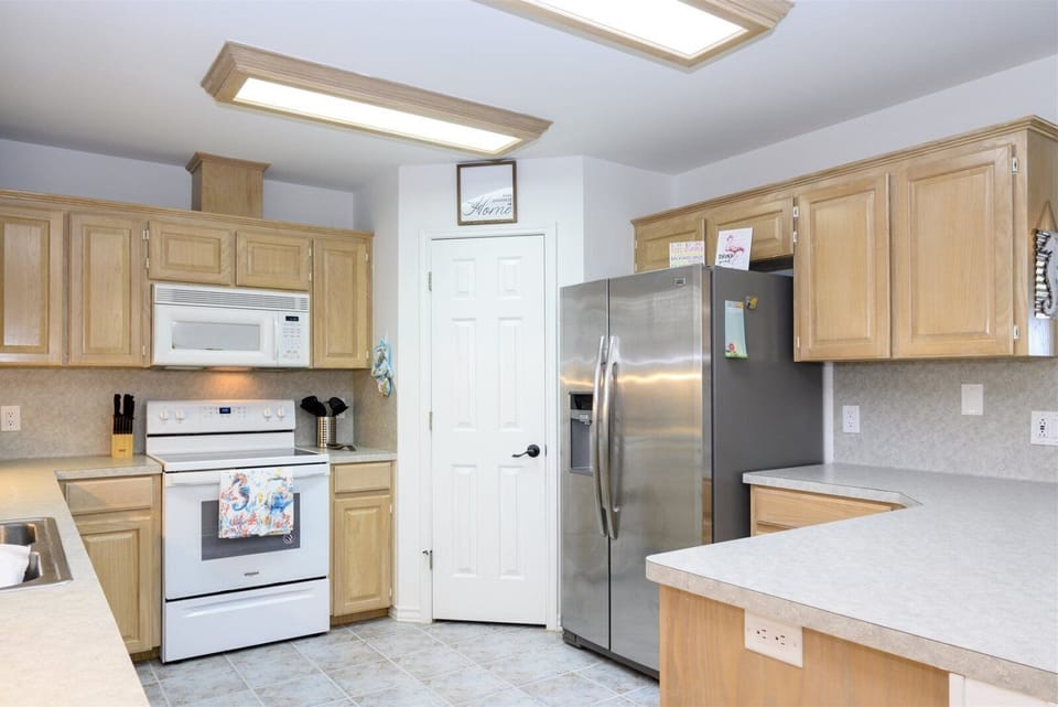 House (3 Bedrooms) | Property amenity