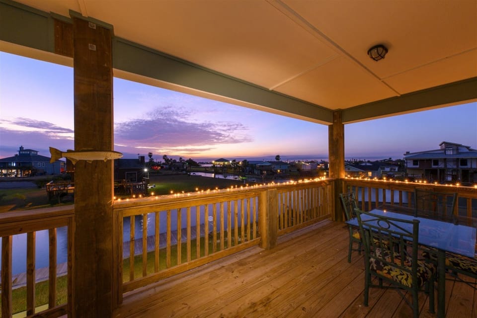 House (3 Bedrooms) | Property amenity
