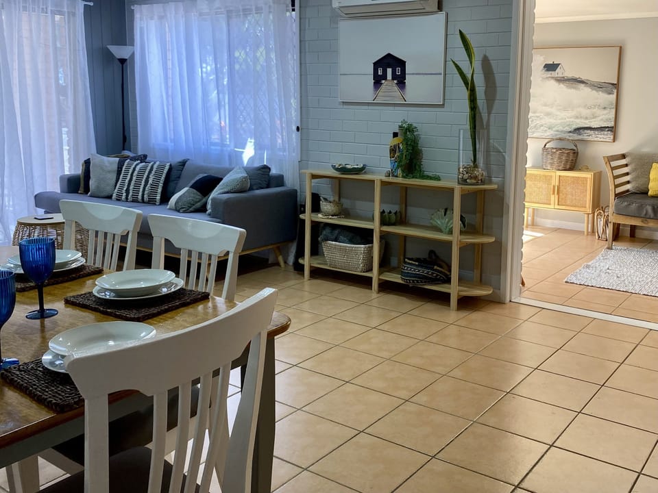 Main living room with 55” smart tv
