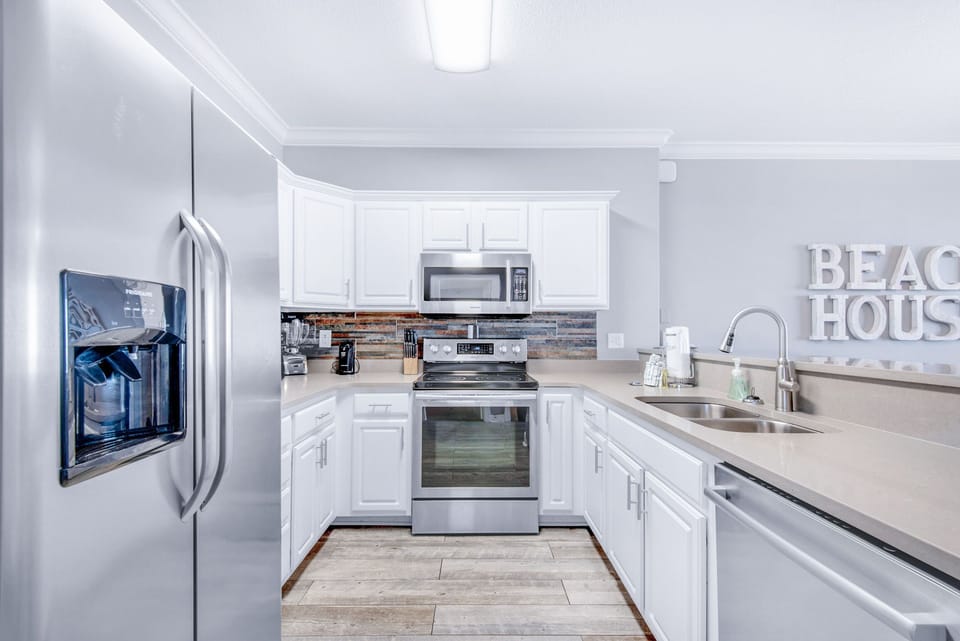 Fully equipped kitchen