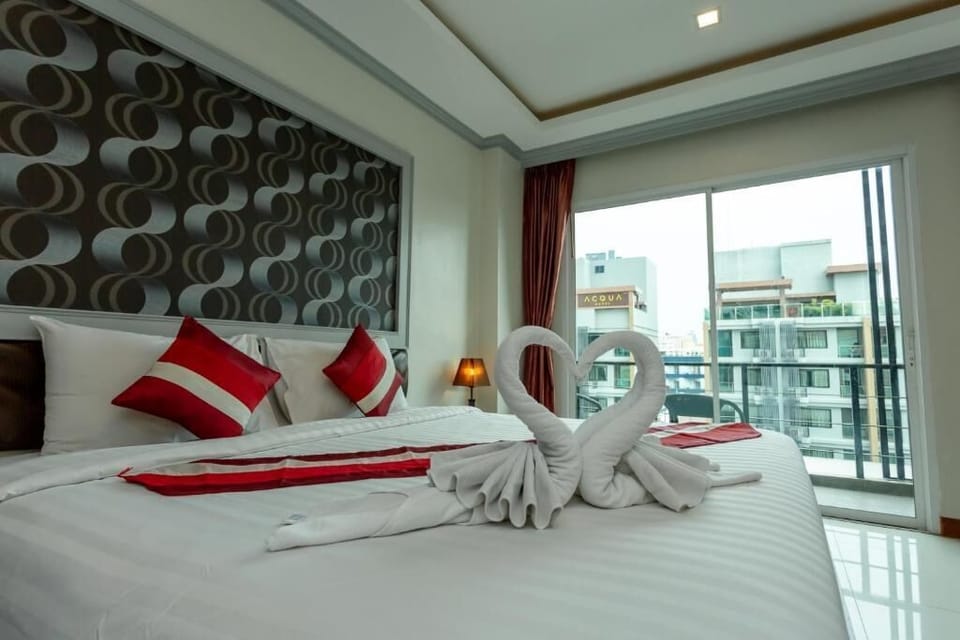 In-room safe, free WiFi