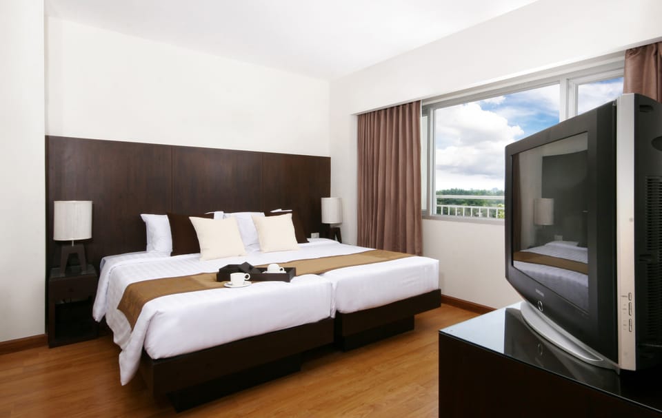 Two Bedroom Suite | Premium bedding, minibar, desk, blackout drapes