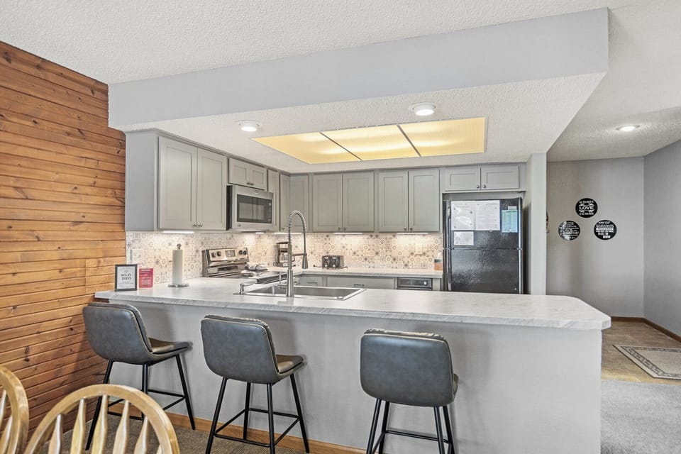 Breakfast Bar