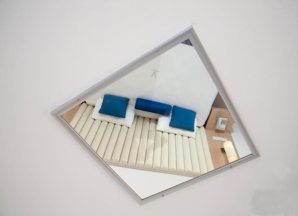 In-room safe, iron/ironing board (on request), bed sheets
