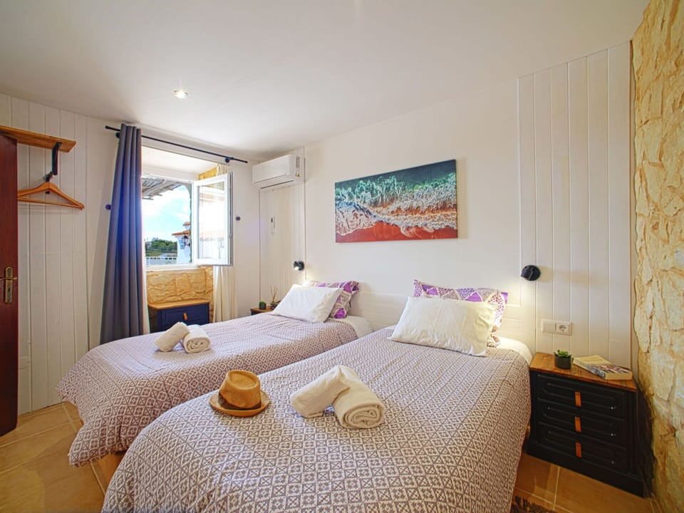 Wood, Interior Design, Furniture, Floor, Flooring, Bedroom, Linens, Home, Bed, Apartment