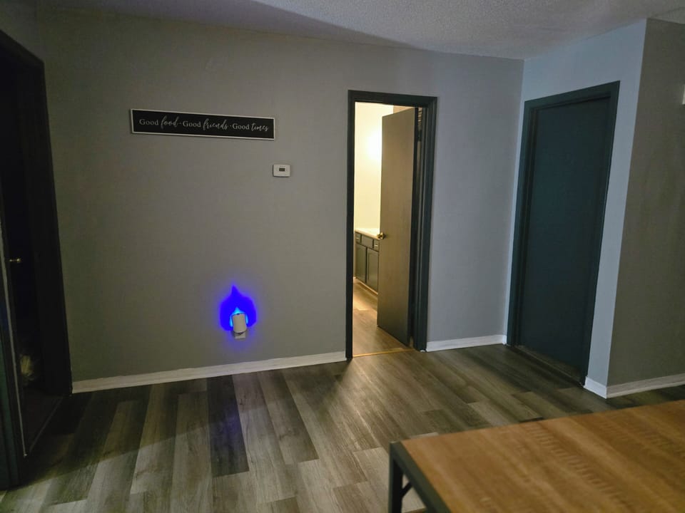 Large common area in kitchen.