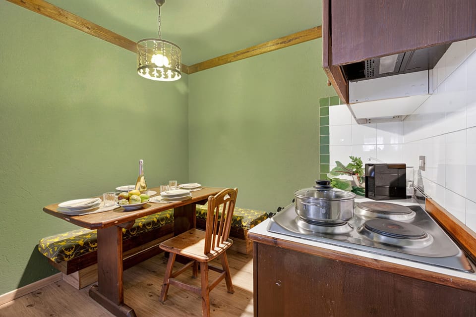 Kitchen and dining area