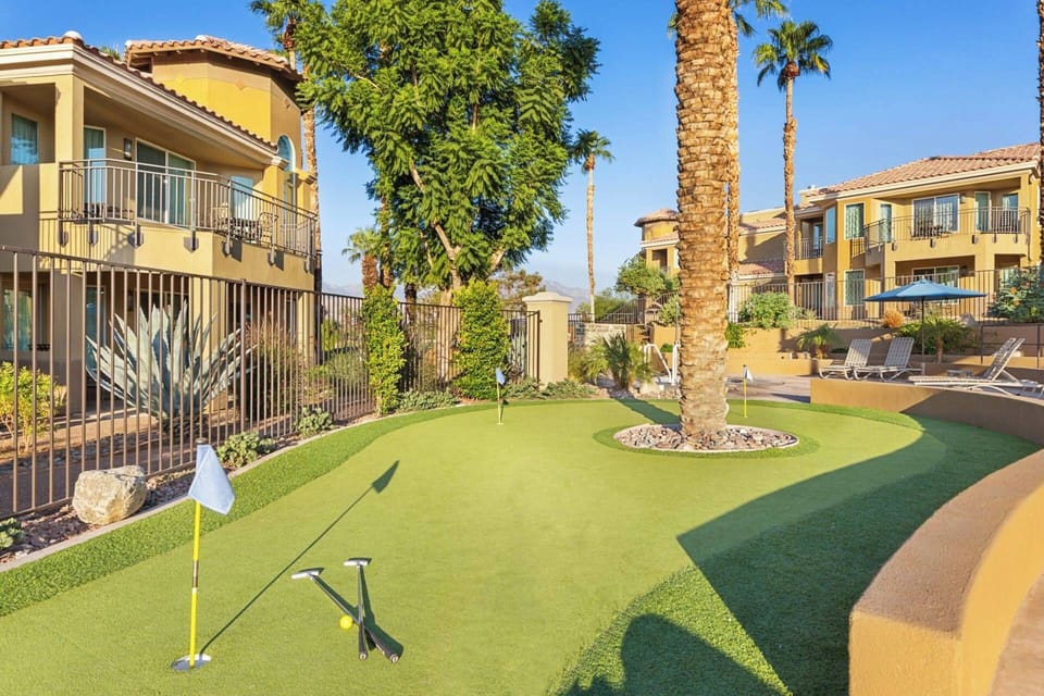 Putting Green onsite
