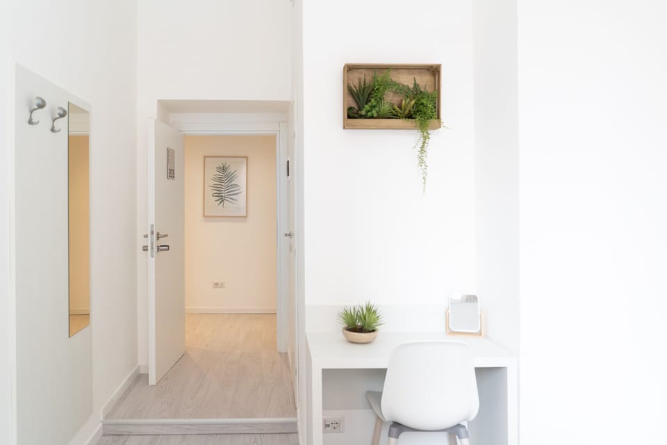 Room (1) | Iron/ironing board, WiFi (free)