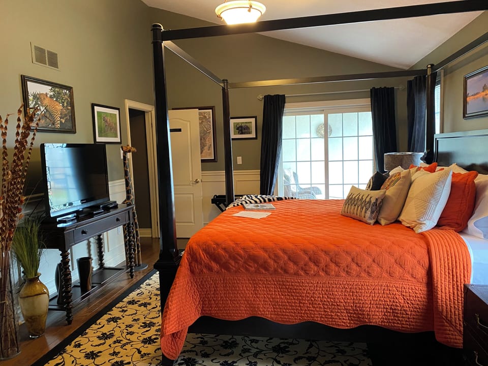 Suite, 1 King Bed (Serengeti Suite) | 1 bedroom, premium bedding, pillowtop beds, individually decorated