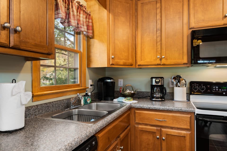 Two coffee machines are available to use, a Keurig and Mr. Coffee drip machine. 