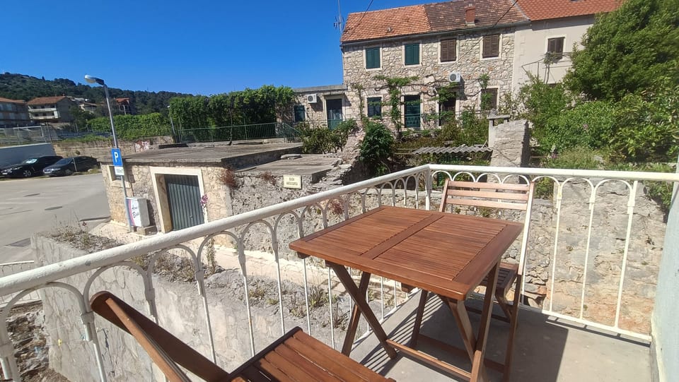 Mini terrace on the stairs for two