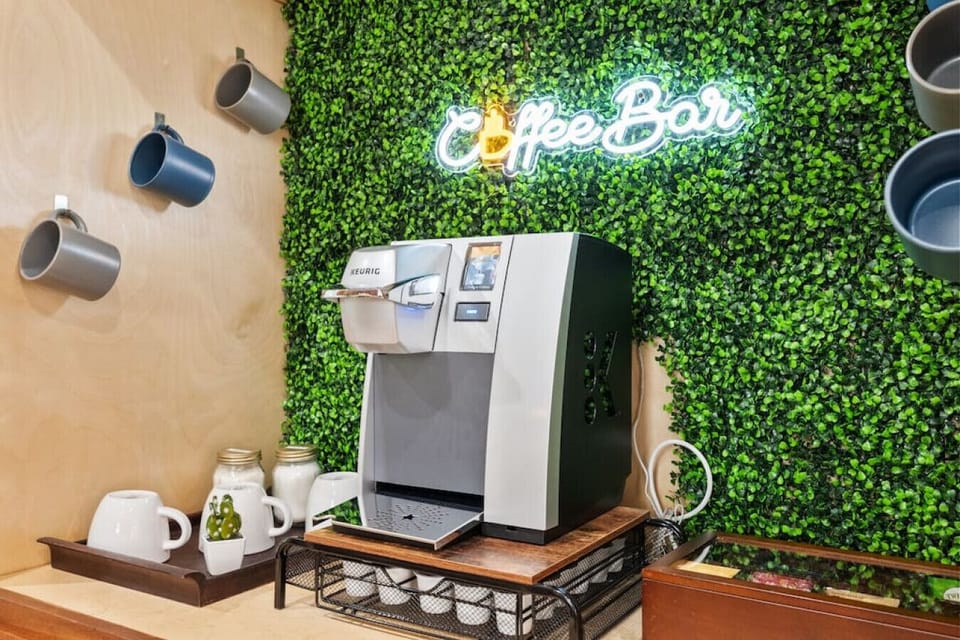 Trendy Coffee Bar