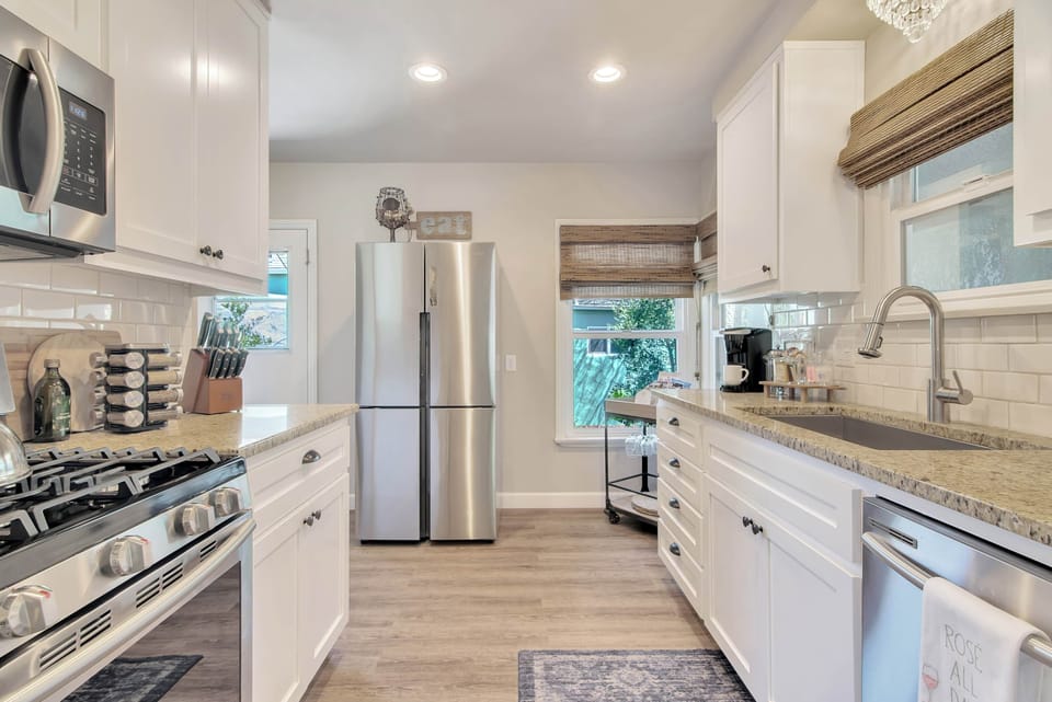 Kitchen (1)