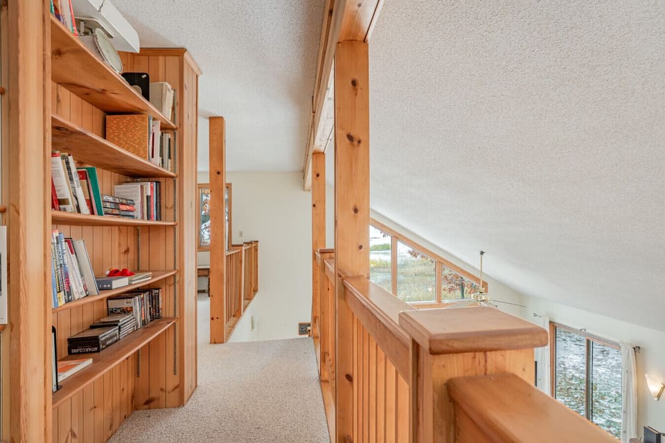Bookshelf