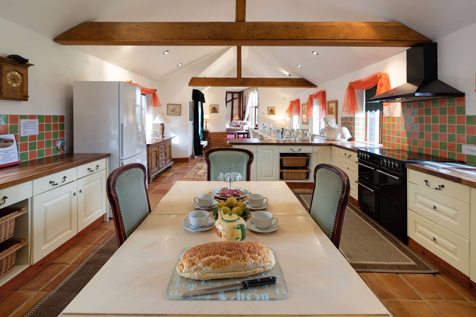 Ground floor: Mornings made for coffee and conversation