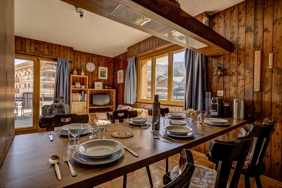 Living-dining room