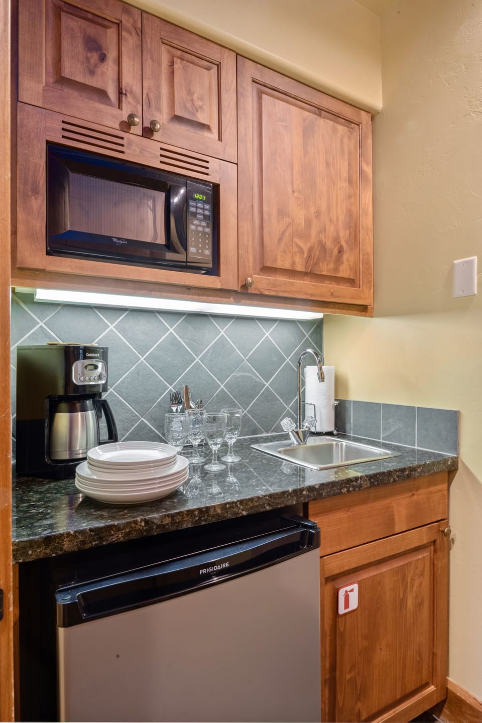 Kitchenette with mini-fridge and microwave