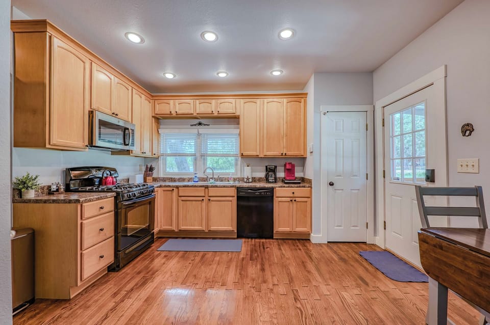 Fully stocked kitchen