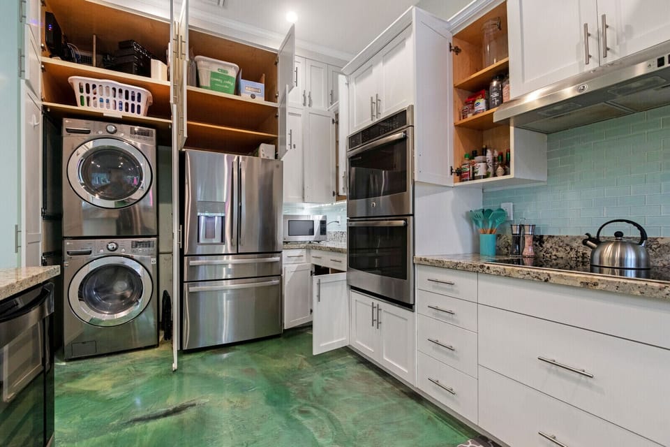[Laundry] Onsite washer & dryer with essentials provided
