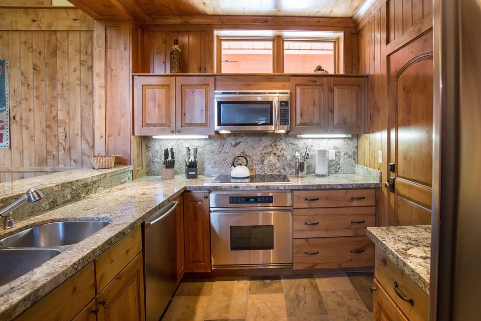 Room, Indoors, Kitchen, Oven, Flooring