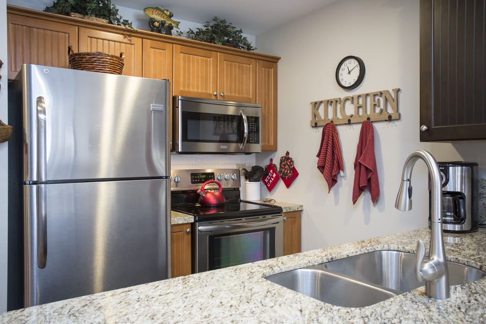 Room, Indoors, Refrigerator, Sink Faucet, Oven