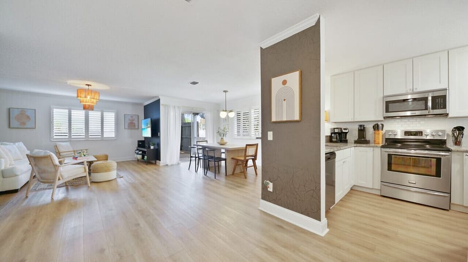 Spacious, Stylish, and Open: Welcome to the Heart of Our Inviting Living Space