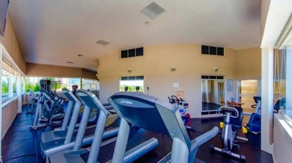 Family Condo | Bathroom amenities | Shower