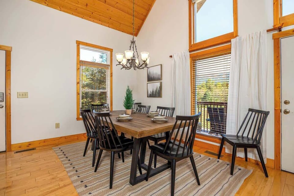 Walk right into nature from our charming living and dining area