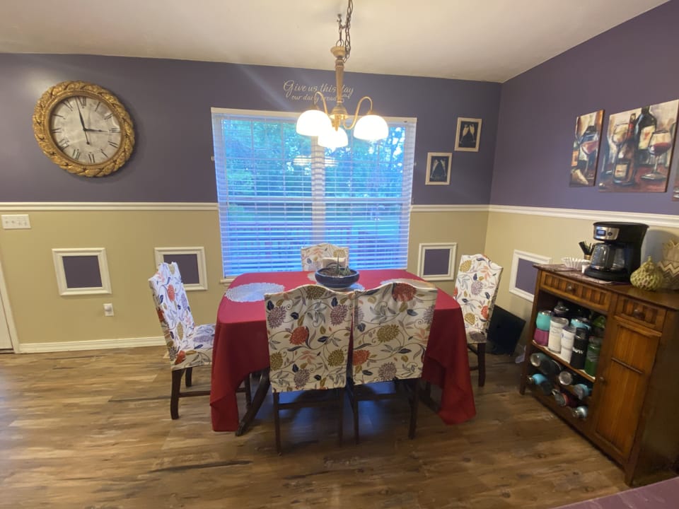Dining room. 