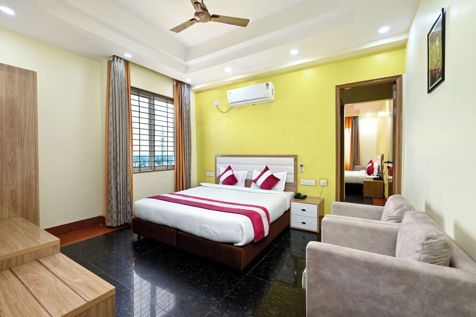 Family Suite Room | Premium bedding, individually furnished, desk, soundproofing