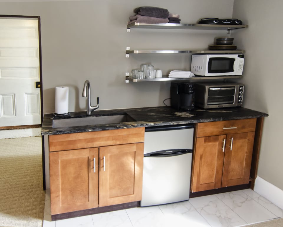 Junior Suite | Private kitchenette
