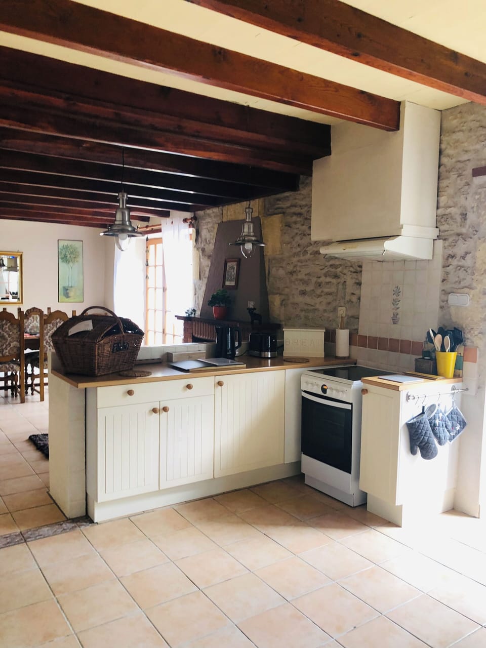 Other side of kitchen which also has a fridge/freezer and large separate fridge
