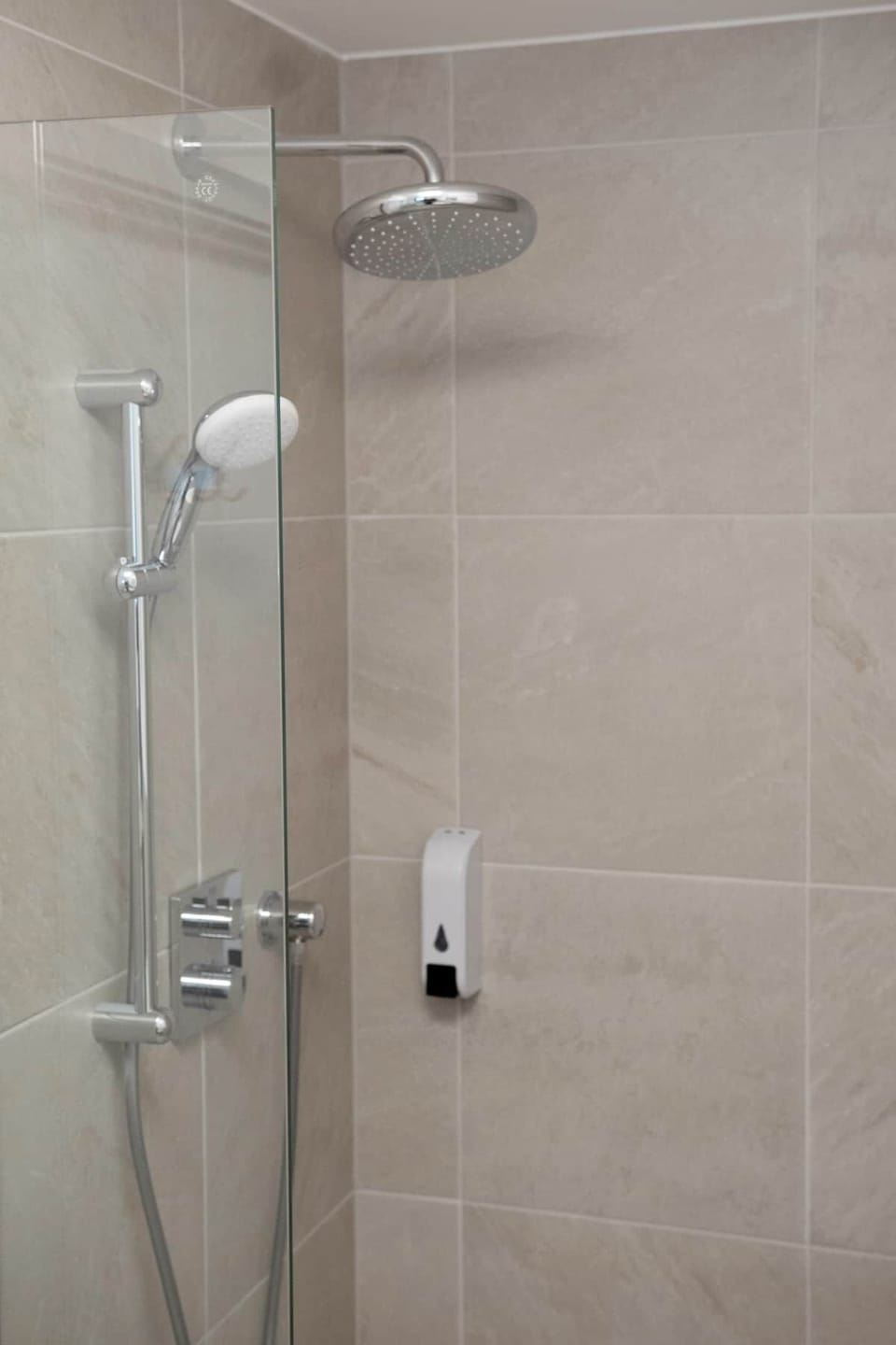 Flimewell park chalet shower