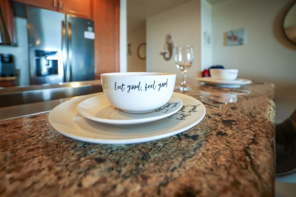 Let’s eat! Enjoy your meals with a touch of charm and comfort.