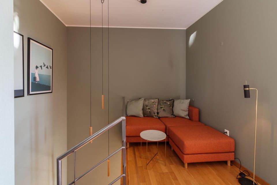 House | Iron/ironing board, WiFi