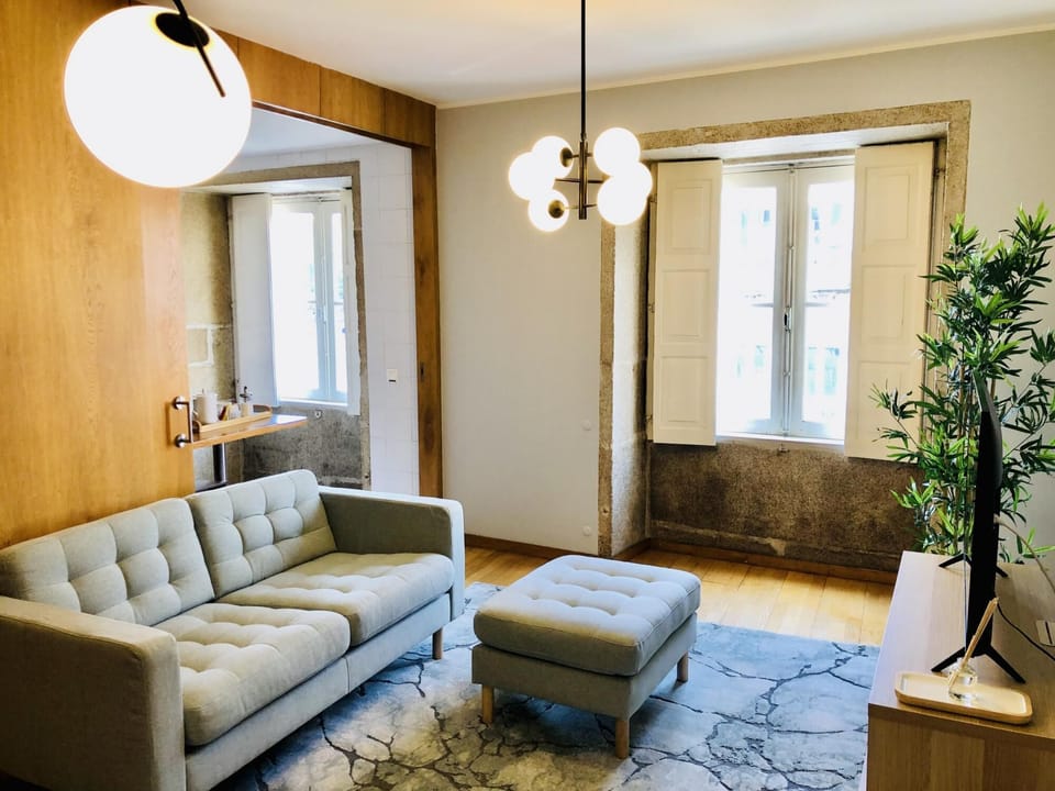 House | 2 bedrooms, iron/ironing board, WiFi
