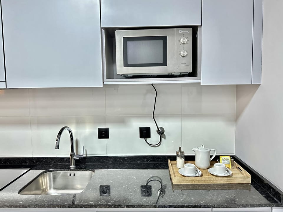 House | Iron/ironing board, WiFi