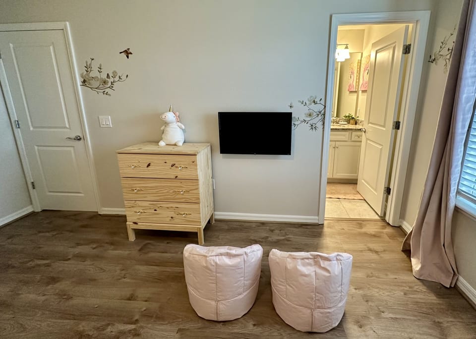 Princess Bedroom TV