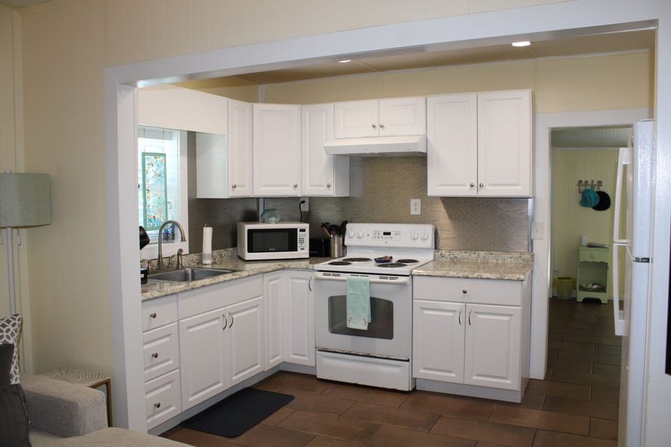 Kitchen (1)