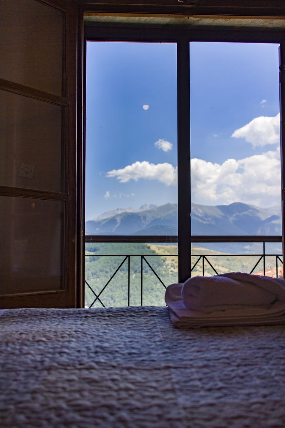 Basic Room, 1 Double Bed, Mountain View | Mountain view