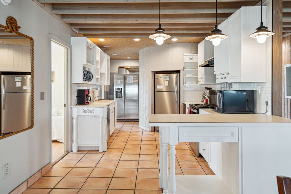Fully Stocked Kitchen