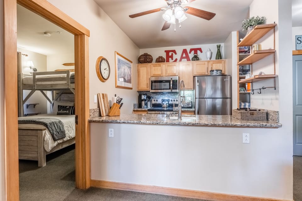 Fully Equipped Kitchen, Guest Bedroom - Bunk Bed (twin over Queen)