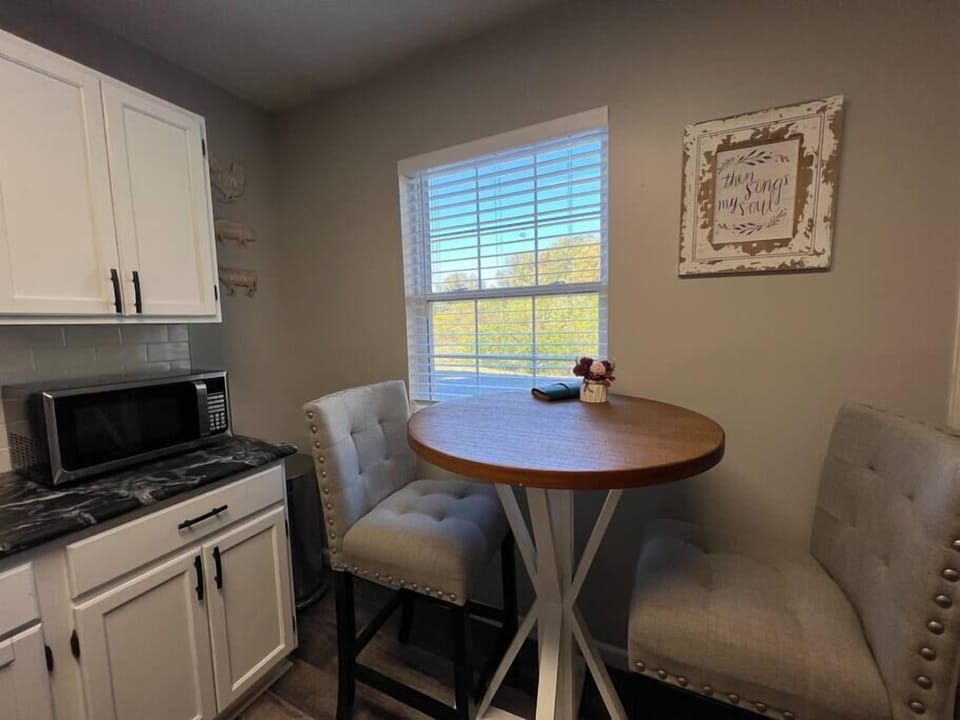 A quiet breakfast nook for both of you!
