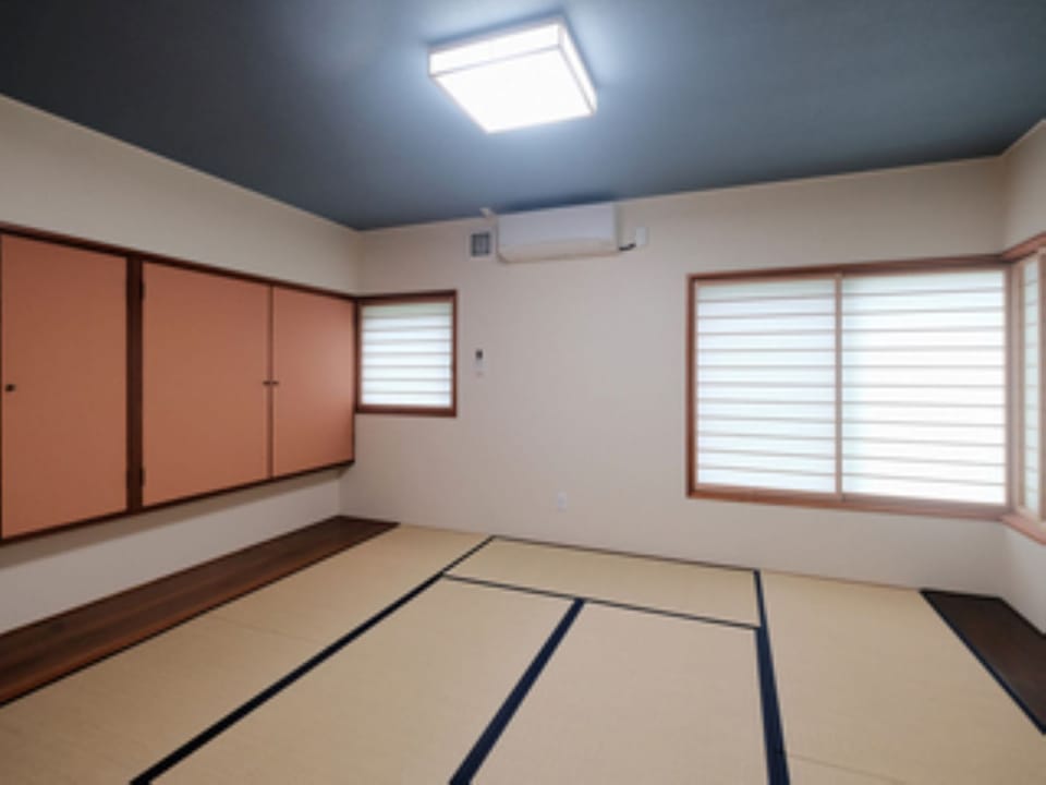 Basic Quadruple Room | Down comforters, desk, free WiFi, bed sheets