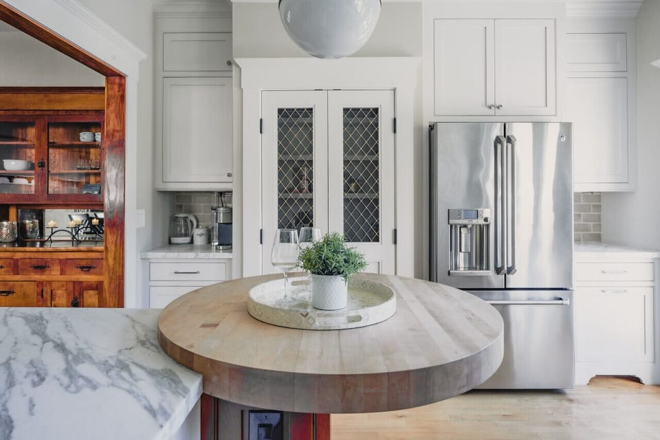 High-end appliances and features.