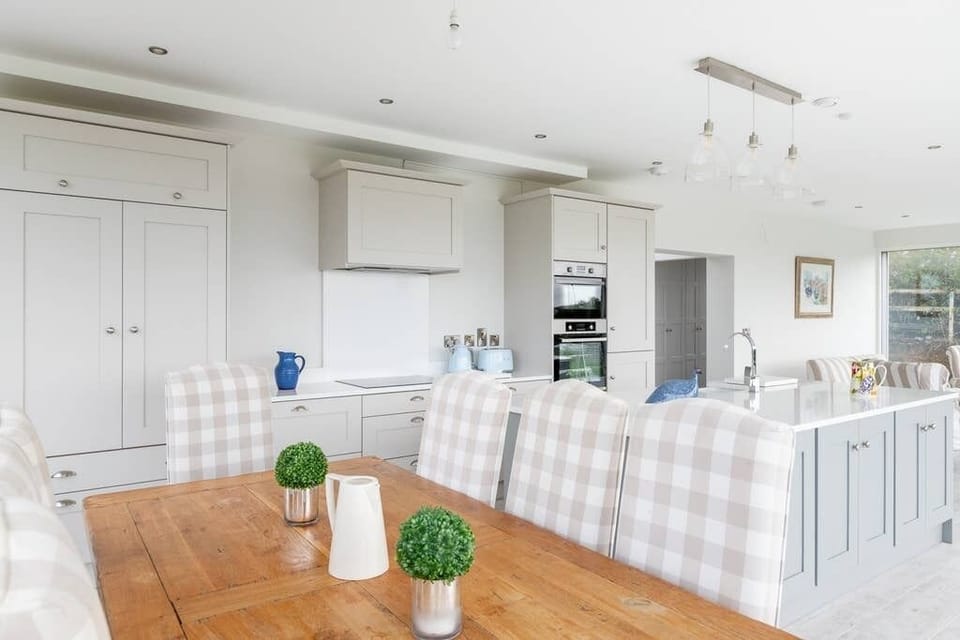 Kitchen Dining Area Ellery Lodge Ballyellery Lahinch Co. Clare on the Wild Atlantic Way