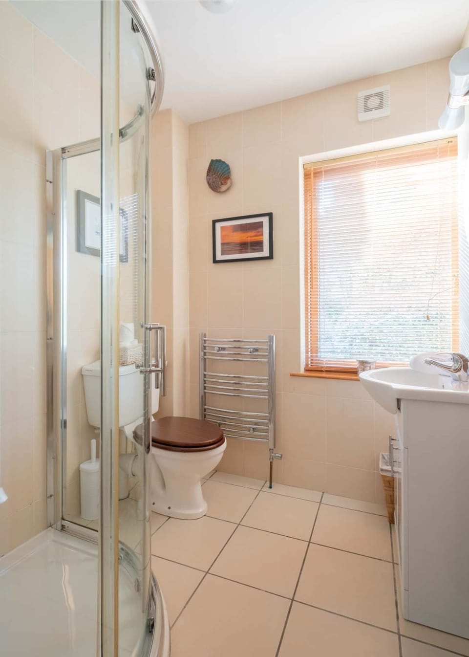 Bathroom (2)